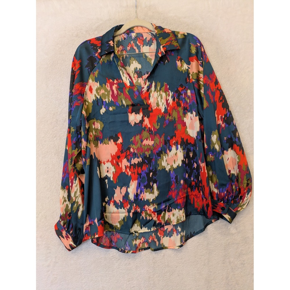 Unbranded Abstract Print Blouse Women's Size Large Multicolor Silky V-Neck Top